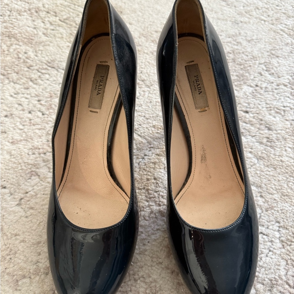 Prada Women's Dark Blue Pumps